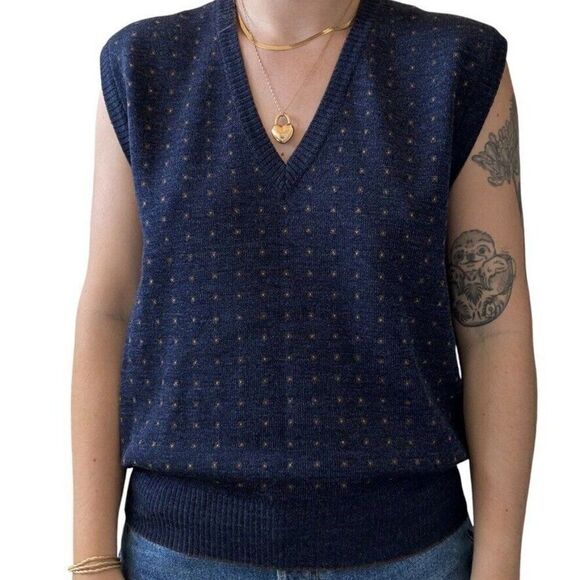 Vintage 1990s Tricots St. Raphael Pure Wool V Neck Preppy Sweater Vest Sz M - Picture 1 of 9